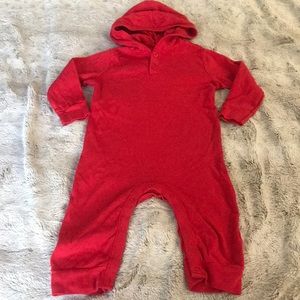 Red hooded one piece bodysuit 13-18mos footless jumper sleepwear Old Navy NEW